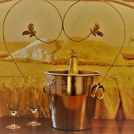 Bed & Breakfast Al Palmento Cruillas 2*
