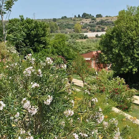 Bed & Breakfast Al Palmento Cruillas 2*